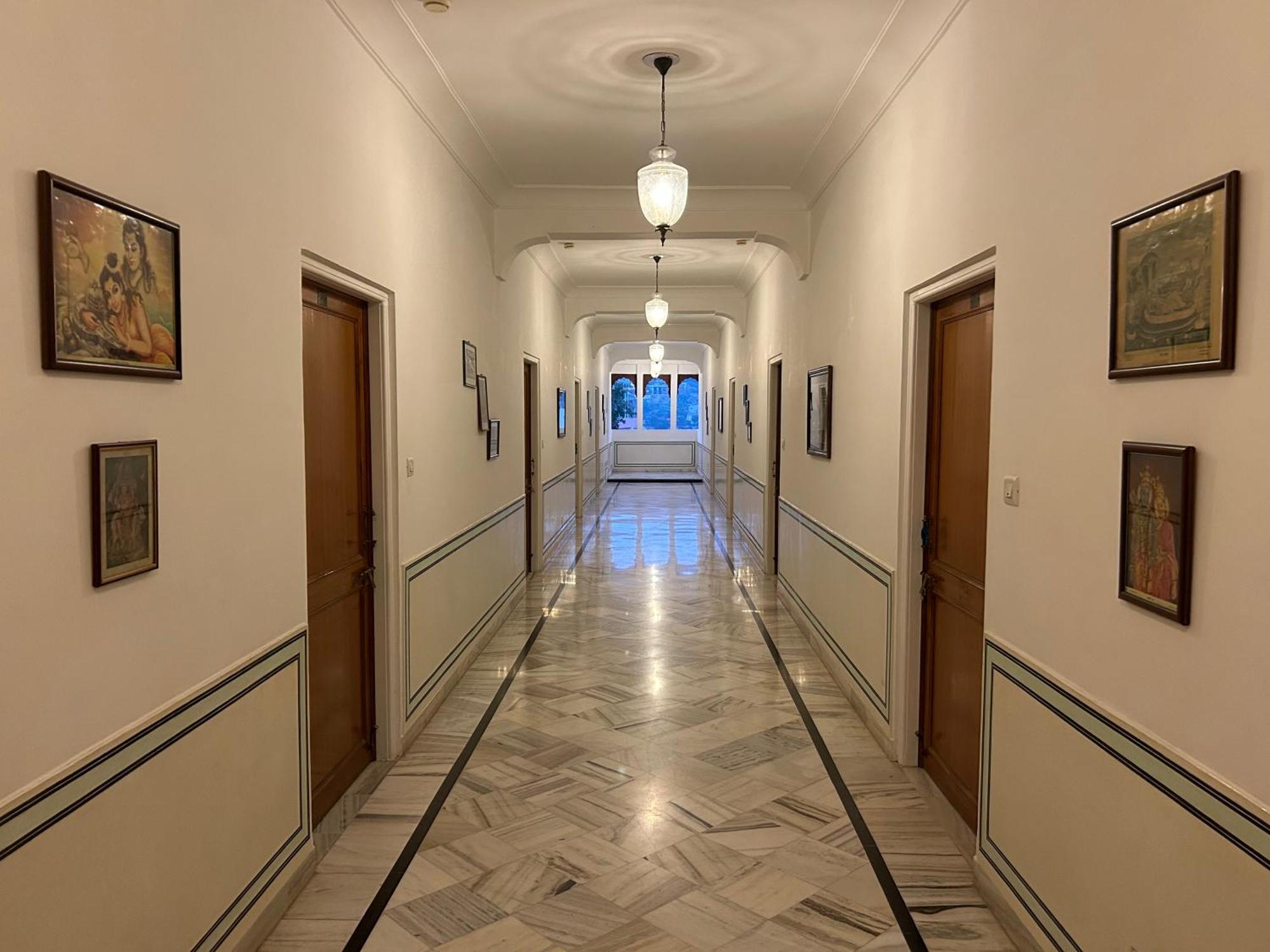 ג'איפור Adhbhut Hotel מראה חיצוני תמונה