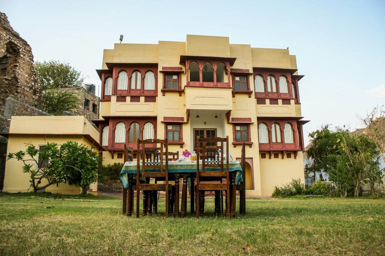 ג'איפור Adhbhut Hotel מראה חיצוני תמונה
